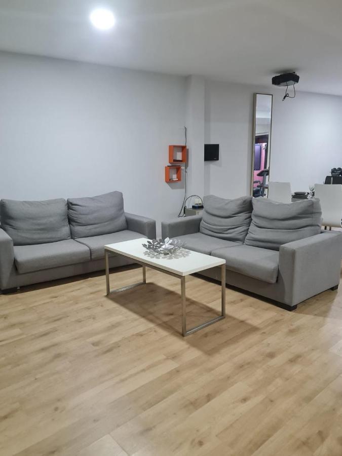Апартаменти Apartamento Loft Acogedor Алаурін-де-ла-Торре Екстер'єр фото
