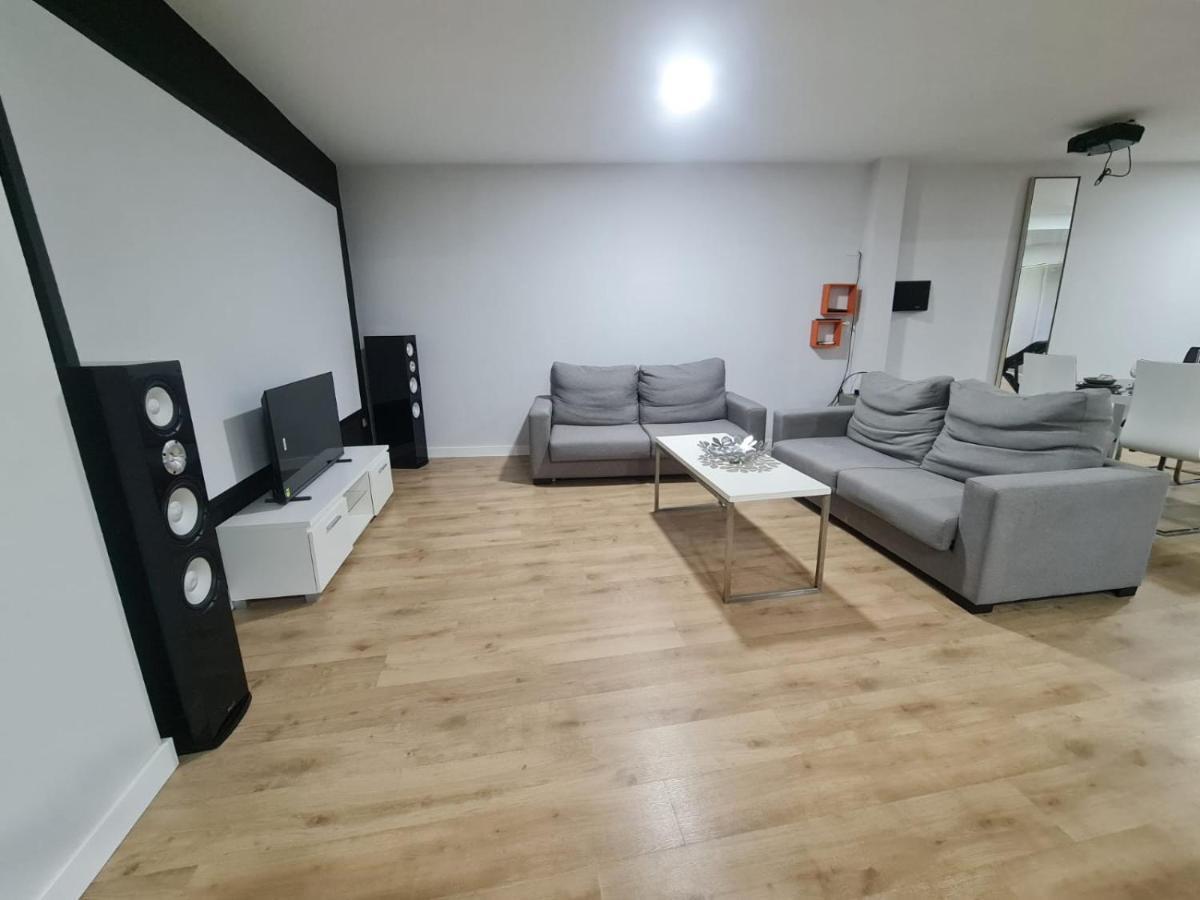 Апартаменти Apartamento Loft Acogedor Алаурін-де-ла-Торре Екстер'єр фото
