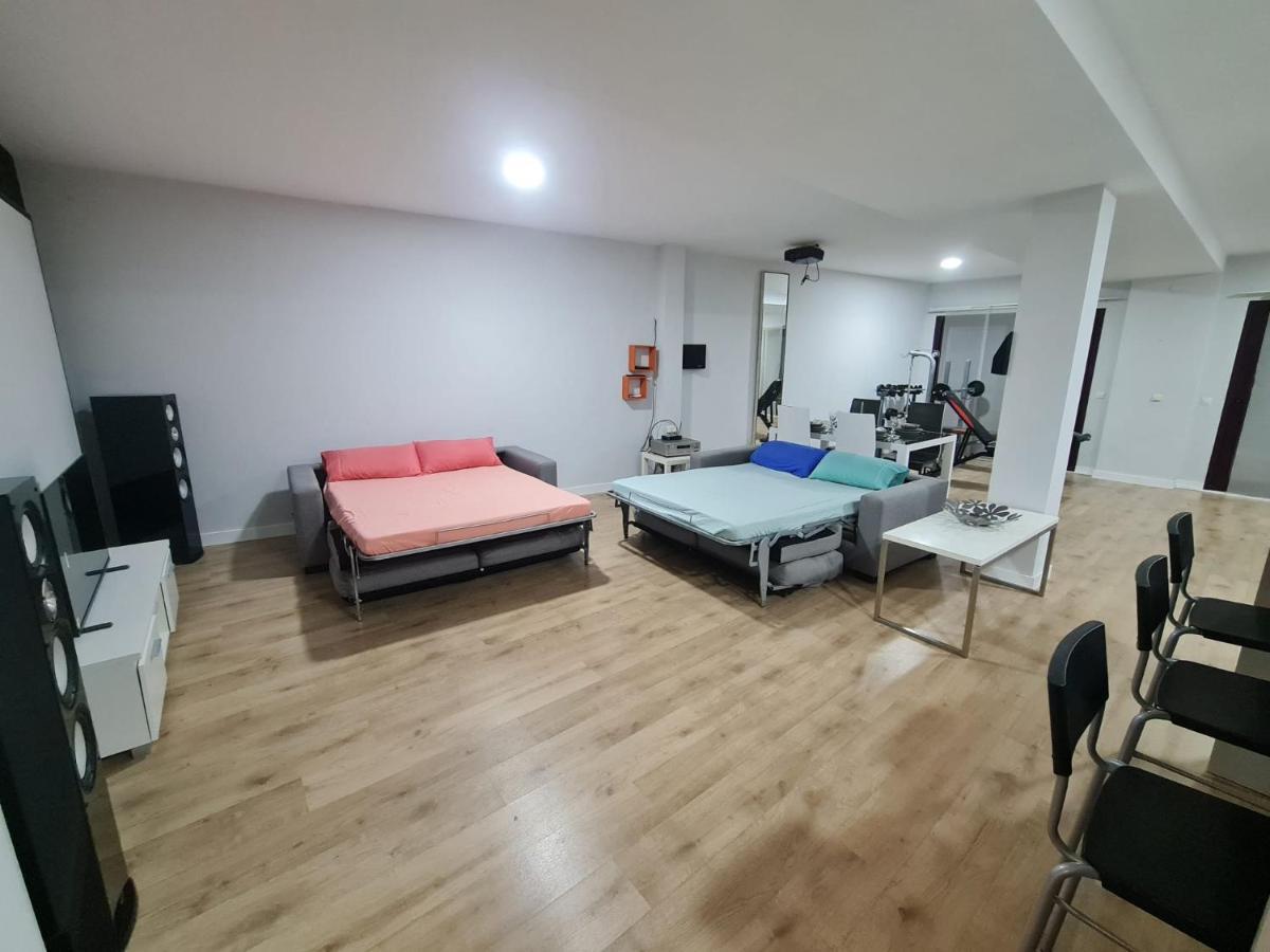Апартаменти Apartamento Loft Acogedor Алаурін-де-ла-Торре Екстер'єр фото