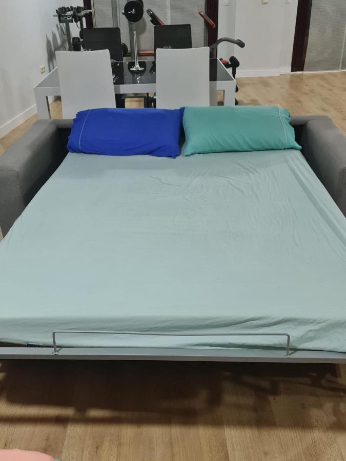 Апартаменти Apartamento Loft Acogedor Алаурін-де-ла-Торре Екстер'єр фото